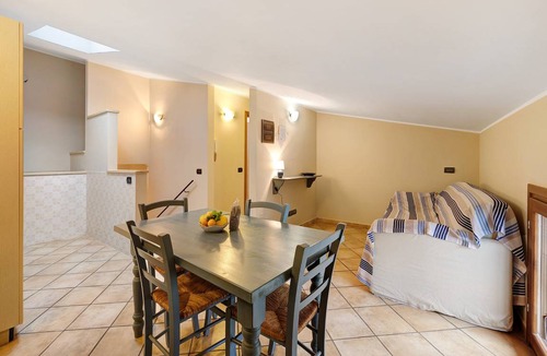 Cisano sul Neva House | 70 m² Farmhouse ∙ 1 bedroom ∙ 2 guests