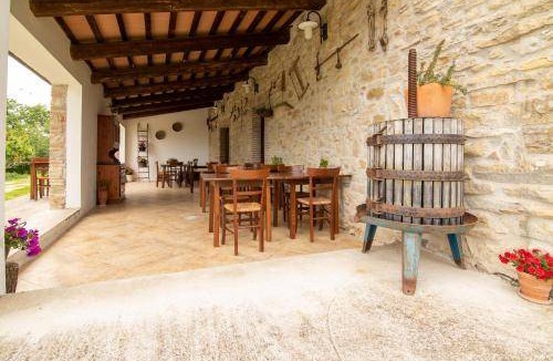 Gualdo Tadino House | 70 m² Farmhouse ∙ 2 bedrooms ∙ 6 guests