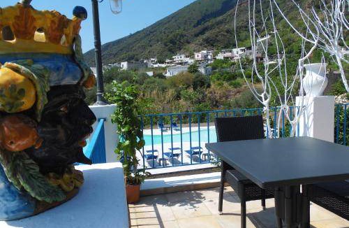 Santa Marina Salina Hotel | 70 m² Hotel ∙ 2 bedrooms ∙ 3 guests