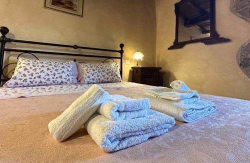 Artena Apartment | 70 SQM The House in the Rock -Free parking -Free Wi-Fi