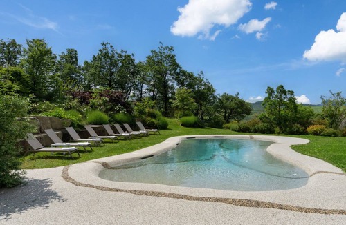 Firenzuola Villa | 700 m² Villa ∙ 8 bedrooms ∙ 18 guests