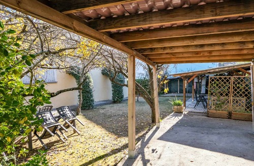 Besalu House | 72 m² House ∙ 2 bedrooms ∙ 4 guests