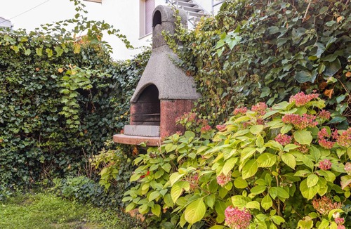 Besalu House | 72 m² House ∙ 2 bedrooms ∙ 4 guests