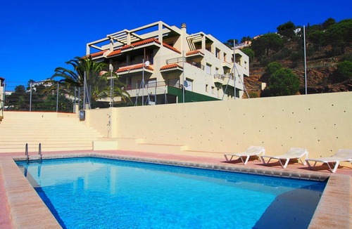 Roses Town Center Apartment | 75 m² Apartment ∙ 3 bedrooms ∙ 6 guests