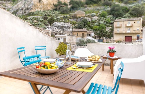 Scicli House | 75 m² House ∙ 1 bedroom ∙ 4 guests