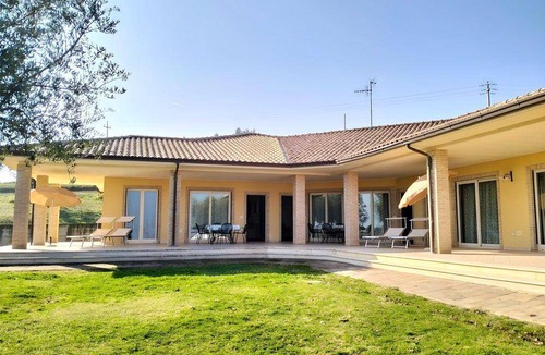 Cologna Spiaggia Apartment | 75 m² Apartment ∙ 2 bedrooms ∙ 6 guests