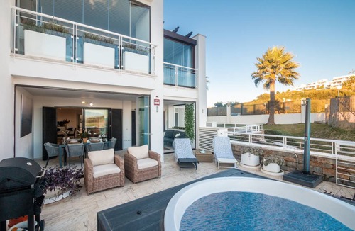 Casares del Mar Apartment | 80 m² Apartment ∙ 2 bedrooms ∙ 6 guests