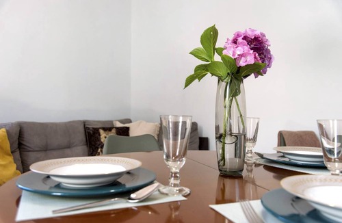 Porto Ceresio Apartment | 80 m² Apartment ∙ 2 bedrooms ∙ 5 guests