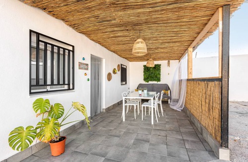 Campanillas House | 80 m² House ∙ 2 bedrooms ∙ 4 guests