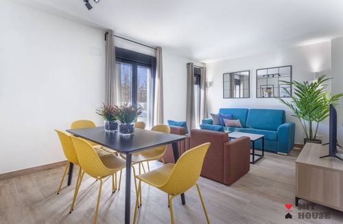 Atocha Apartment | 85 m² Apartment ∙ 3 bedrooms ∙ 7 guests