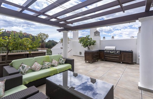 Benahavis Apartment | 86 m² Apartment ∙ 2 bedrooms ∙ 4 guests