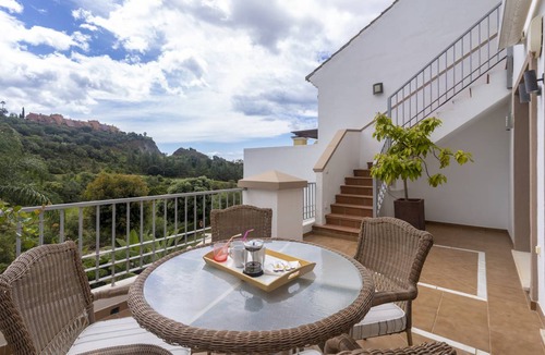 Benahavis Apartment | 86 m² Apartment ∙ 2 bedrooms ∙ 4 guests
