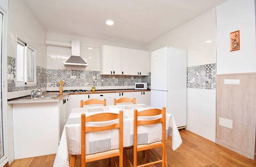 Fondon Apartment | 90 m² Apartment ∙ 3 bedrooms ∙ 4 guests