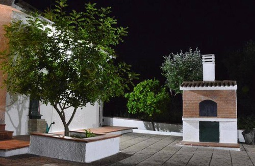 Pisticci Apartment | 90 m² Apartment ∙ 3 bedrooms ∙ 10 guests
