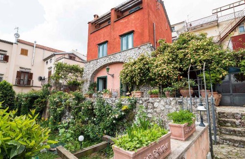 Cava de' Tirreni Bed & Breakfast | 90 m² Bed and breakfast ∙ 2 bedrooms ∙ 5 guests