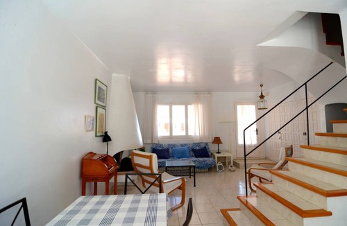 Pals House | 93 m² House ∙ 3 bedrooms ∙ 6 guests