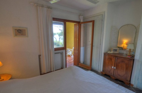 Golfo di Marinella House | A Breathtaking view within walking distance of the beach and Porto Rotondo.