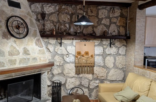 Alcala del Jucar House | A haven of peace in the heart of nature. Ideal for families with pets