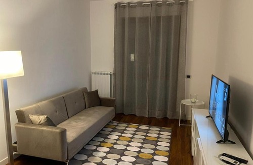 Caserta Apartment | A&O Apartament 2