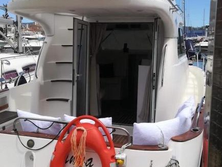 Roses Town Center Boat Rental | Aavinya