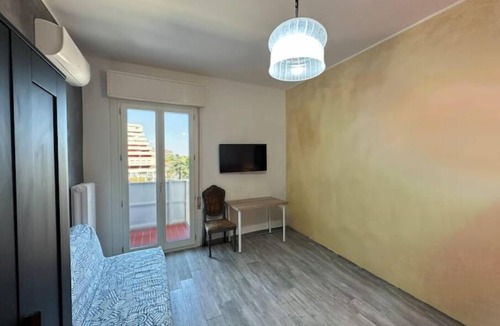 Crocetta-San Lazzaro-Modena Est Apartment | Abbot Modenese Suite