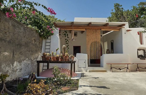 Piscita Villa | Aeolian Villa Overlooking the sea and Direct Access to the Cove Below