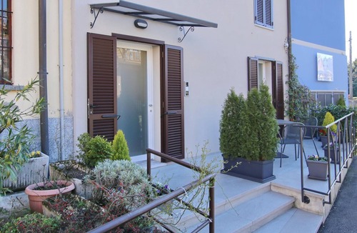 San Fermo della Battaglia Apartment | Affittacamere Brenna