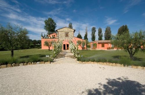 Lidarno House | Agriturismo Casale Le Selvette