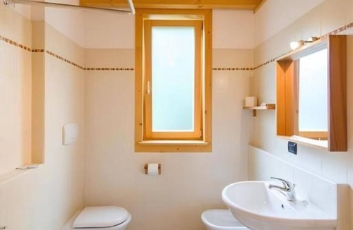 Galbiate Other | Agriturismo Prisma: Double Room with Private Bathroom
