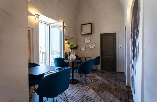 Centro Storico House | AL CONSOLE LUXURY SUITE