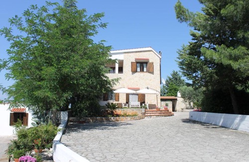 Impalata Bed & Breakfast | Albachiara Bed & Breakfast