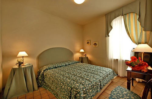 Cocconato Hotel | Albergo Cannon D'Oro