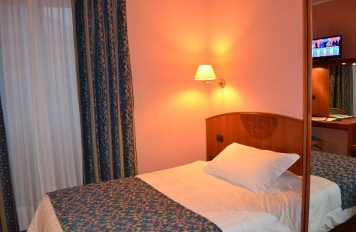 Varallo Hotel | Albergo Italia