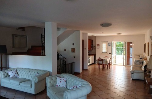 Latina Villa | Ale's House
