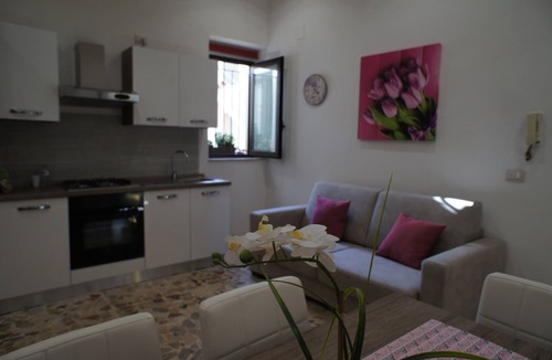Eastern Sicily Apartment | Alemar Siracusa ideal for visiting the city
