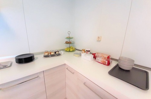 Fraine Bed & Breakfast | ALICE room in the comfortable B&B with pool, air conditioning.