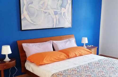 Revello Apartment | Alloggio del Castello da Germana Parcheggio gratuito