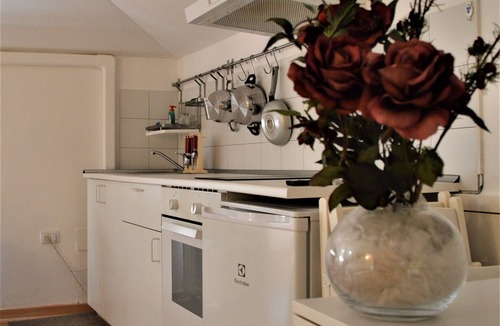 Fabriano Apartment | Alpine apartment with swimming pool 500 m asl in the middle of nature