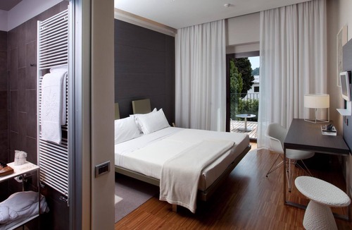 Barge Hotel | Alter Hotel