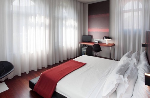 Barge Hotel | Alter Hotel