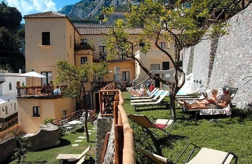 Amalfi Apartment | AMALFIVACATION.IT Loft with private terrace with Pool
