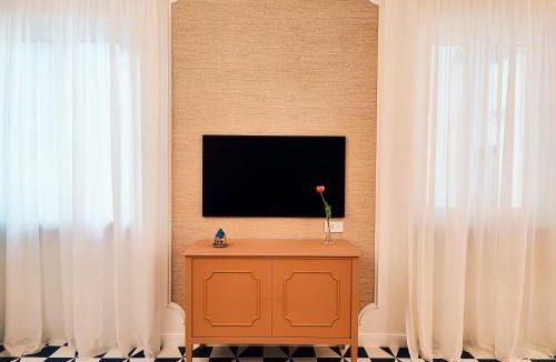 Amalfi House | Amalfully Boutique Apartment - A seaview gem