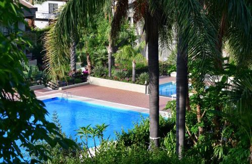 Picanello-Ognina-Barriera-Canalicchio Apartment | AMARANDA HOUSE - SEA EARTH AND FIRE (ETNA)