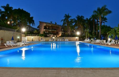 Picanello-Ognina-Barriera-Canalicchio Apartment | AMARANDA HOUSE - SEA EARTH AND FIRE (ETNA)