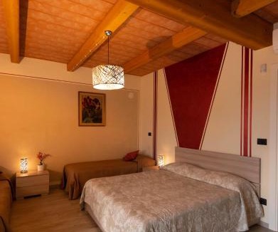 Campiglione Fenile Bed & Breakfast | Amaranto Bed & Breakfast