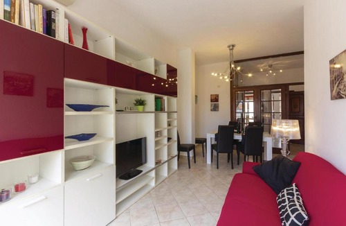 Viareggio Apartment | Amazing apartment in Viareggio -LU- with 2 Bedrooms and WiFi