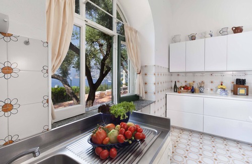 Arienzo Villa | AMORE RENTALS - Villa Lo Scoglio with Direct Sea Access and Garden