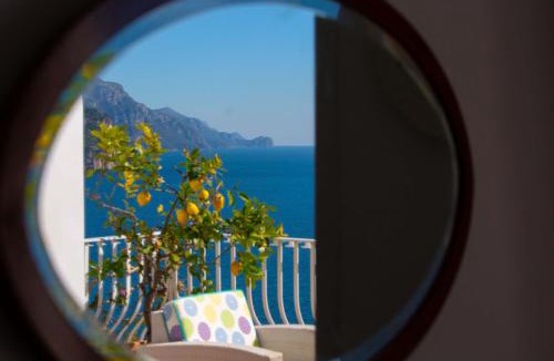 Arienzo Villa | Amore Rentals - Villa Le Sirene