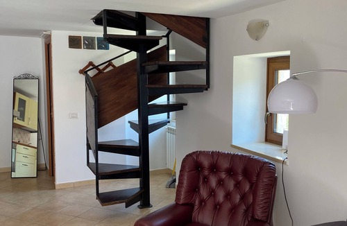 Longano Apartment | Ampio Appartamento Moderno