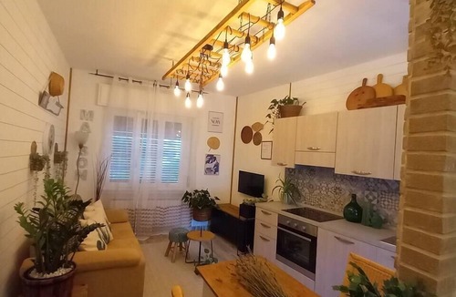 Porto Ceresio House | An Oasi for traveller close to the lake and Lugano
